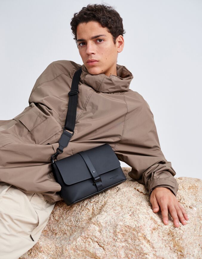 Spläsh Crossbody Bag 經典黑