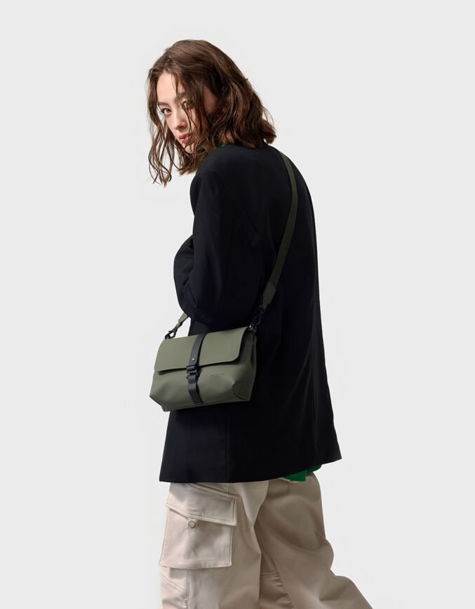 Spläsh Crossbody Bag 橄欖綠