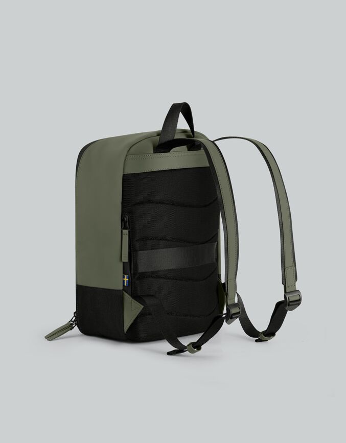 Däsh Daily Backpack 14 เขียวมะกอก