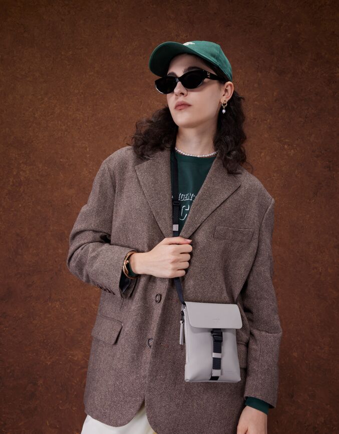 Spläsh Mini Crossbody Bag 灰褐色